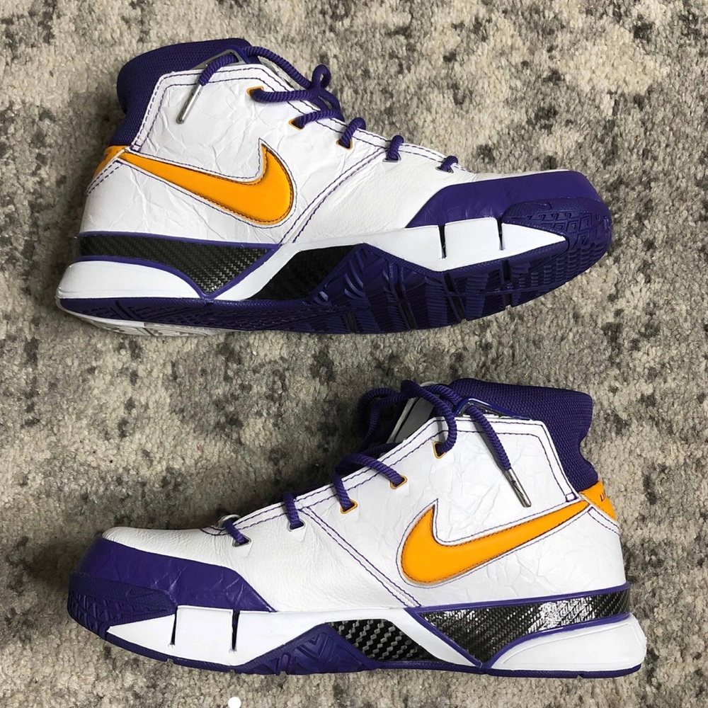 Kobe 1 Protro